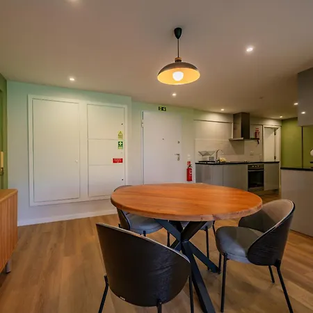 Apartment Flh Green Flat With Balcony